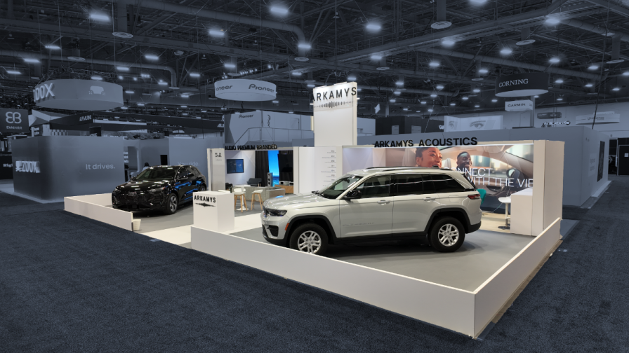 Stand ARKAMYS ACOUSTICS salon automobile CES avec véhicules exposition technologies audio immersives